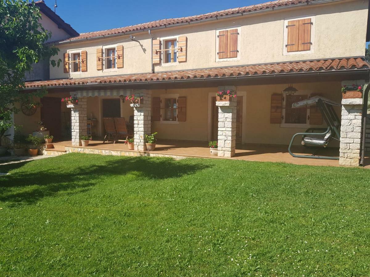 Вилла Casa Istria Буйе Экстерьер фото